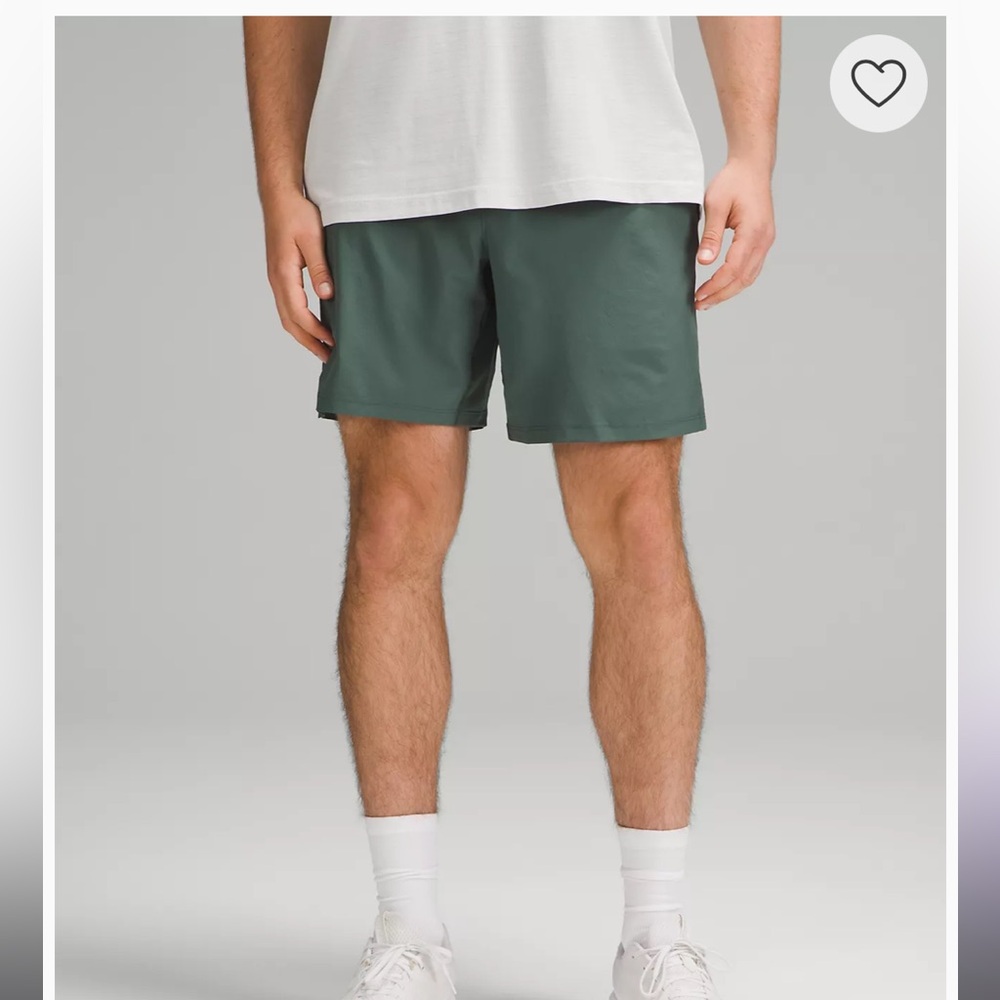NWT - Men’s Medium T.H.E. Linerless Short 7”- Dark Forest